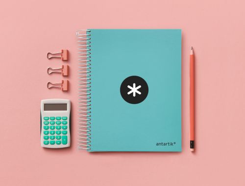 Caderno espiral din a5 antartik capa forrada 120 f 100 gr quadricula 5 mm 5 bandas de cores cor menta ,  , 64655 , 8423473646551